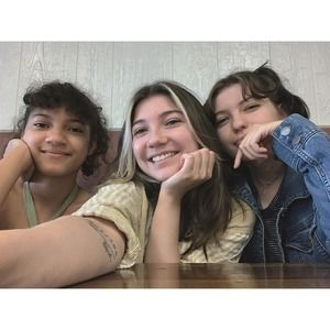 Meet your Posher, Victoria